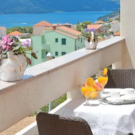 Apartments Zarkovic Trogir Exterior photo