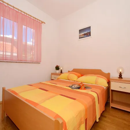 Apartments Zarkovic Trogir Exterior photo